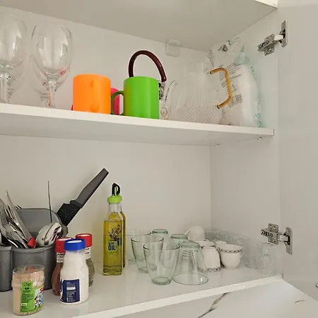Apartment Krash *